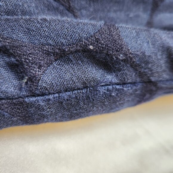 Ann Taylor Dot Jacquard Pencil Skirt | Navy Blue Circles | Size 6 - Picture 10 of 11